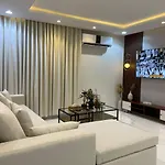 شقة حي العقيق قريبة البوليفارد